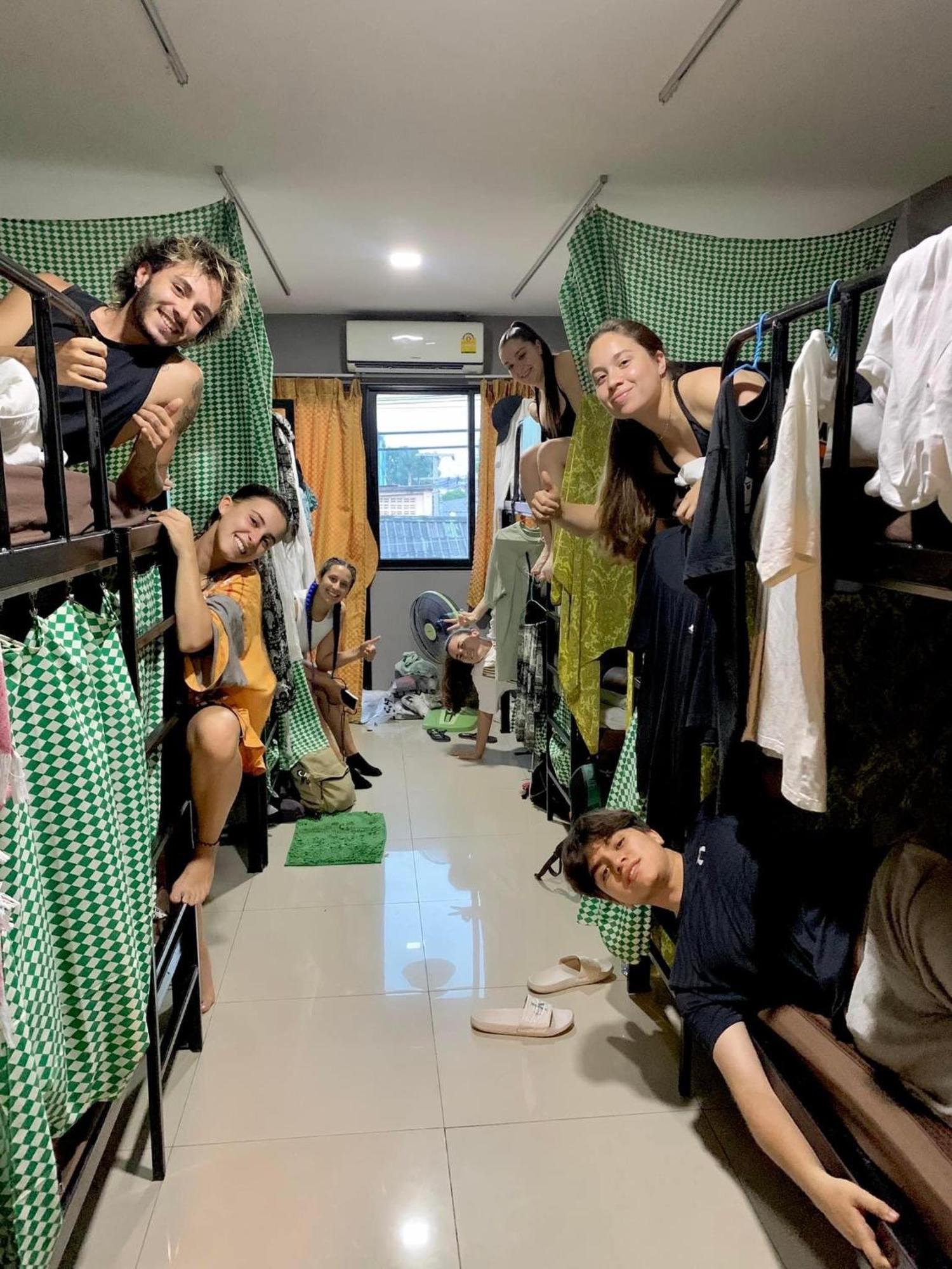Doze Hostel Chiang Mai Eksteriør billede