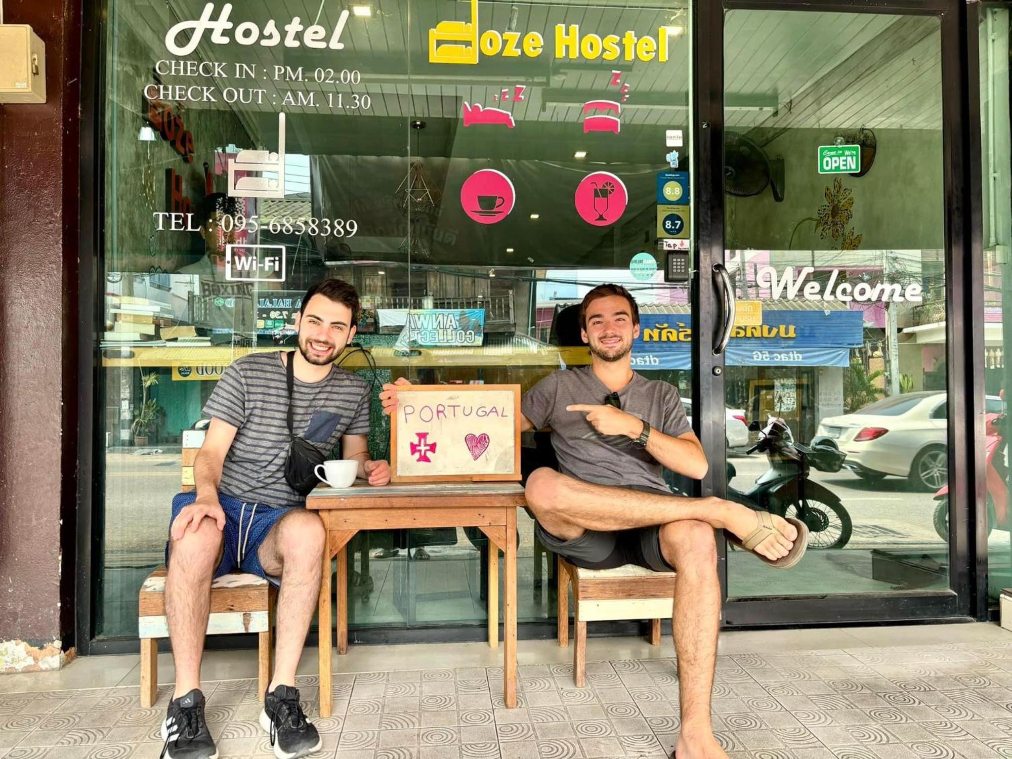 Doze Hostel Chiang Mai Eksteriør billede